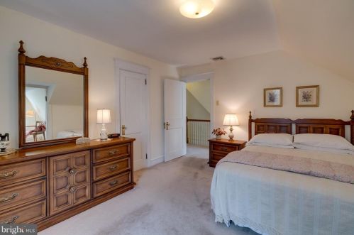 823 Helen Ave, Lancaster PA 17601-4508 exterior