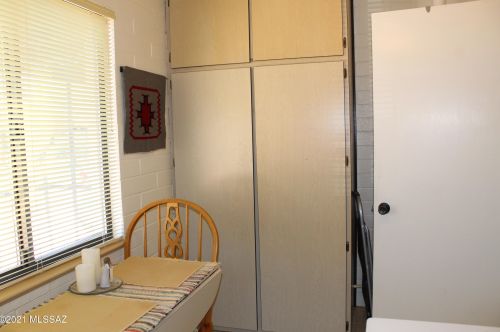 220 Paseo Seco, Green Valley AZ 85614-2714 exterior