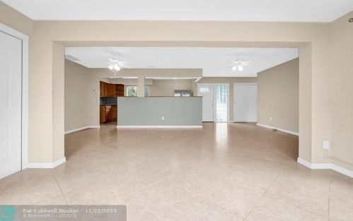 1120 13 St, Boca Raton FL 33486-5307 exterior