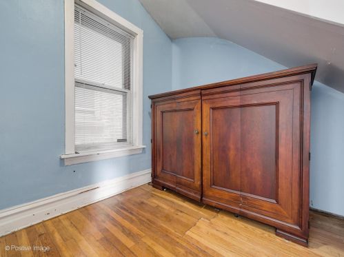 3319 Evergreen Ave, Chicago IL 60651-2308 exterior