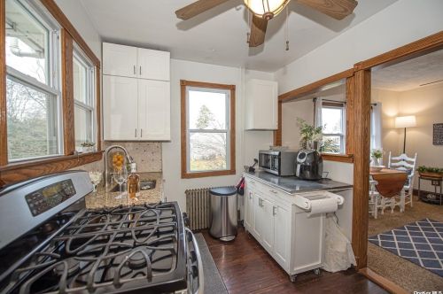 55 Kelsey Ave, Huntington Station NY 11746-1109 exterior