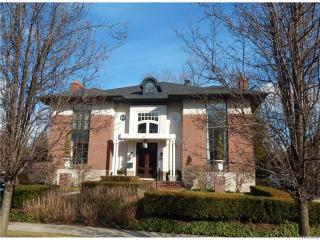 455 Aspen Rd, Bham, MI 48009-1655