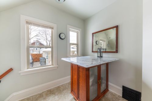 2421 46, Milwaukee WI 53210-2918 exterior