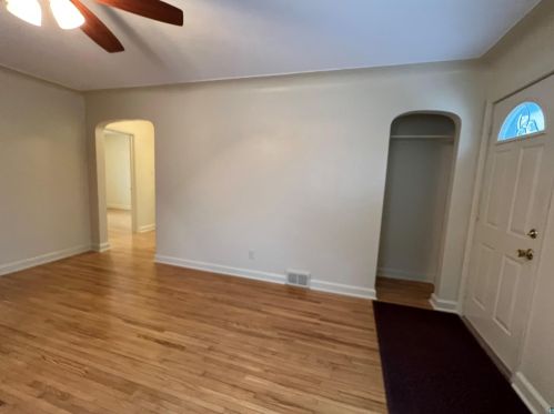 4016 7th St, Duluth, MN 55807-1526