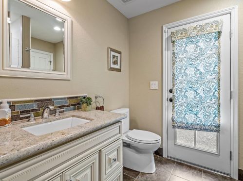 4730 Freno Way, Folsom CA 95762-7524 exterior