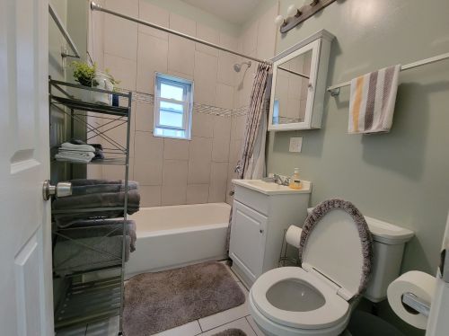 5632 Wabash Ave, Chicago IL 60628-3531 exterior