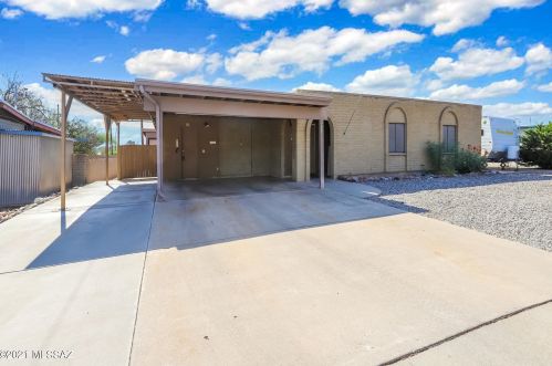 933 Desert Steppes Dr, Tucson, AZ 85710-5944