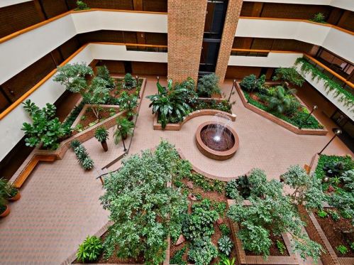 307 Dithridge St, Pittsburgh, PA 15213-1434