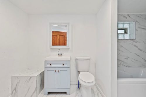 308 Frazier Dr, Pittsburgh PA 15235-5257 exterior