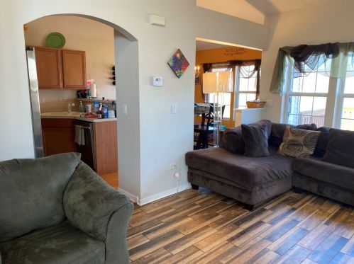 1330 Harvest Dr, Joliet IL 60403-0953 exterior