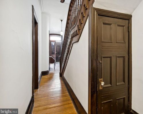 2322 Delancey Pl, Philadelphia PA 19103-6407 exterior