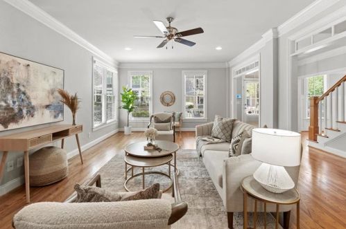 1732 Barfield Run, Atlanta GA  30318-2779 exterior