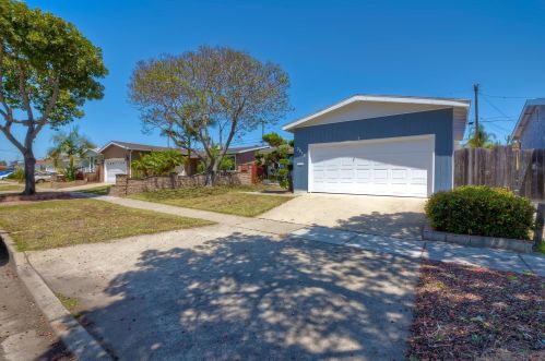 3635 Ashford St, San Diego, CA 92111-4312