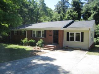 717 Carver St, Durham, NC 27704-2657