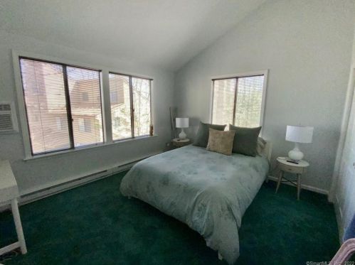 342 Ledge Dr, Torrington CT 06790-2245 exterior