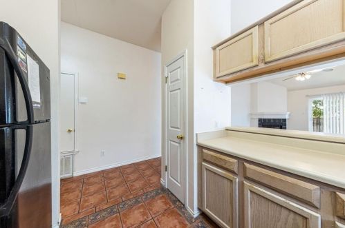 4719 Castleman Dr, Austin TX 78725-1720 exterior