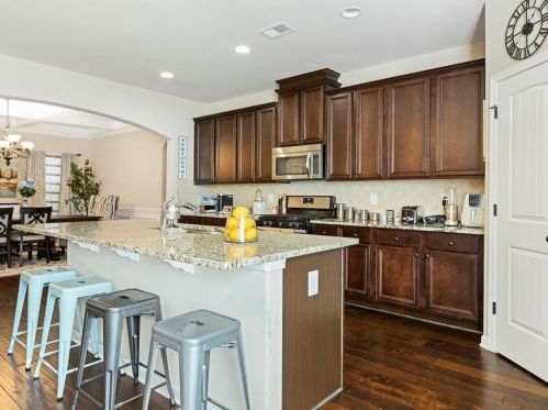 3921 Kingfisher Dr, Atlanta GA 30349-1989 exterior