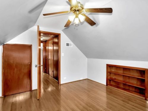 7921 Kostner Ave, Chicago IL 60652-3543 exterior