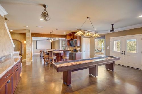 13409 Coleto Creek Trl, Austin TX 78732-2072 exterior