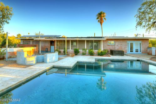 9731 Morrill Way, Tucson AZ 85749-8550 exterior