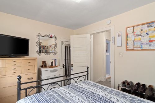 3324 Illinois Ave, Milwaukee WI 53207-3714 exterior