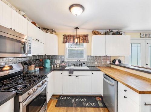 3625 Gdn Blvd, Gainesville GA 30506-1533 exterior