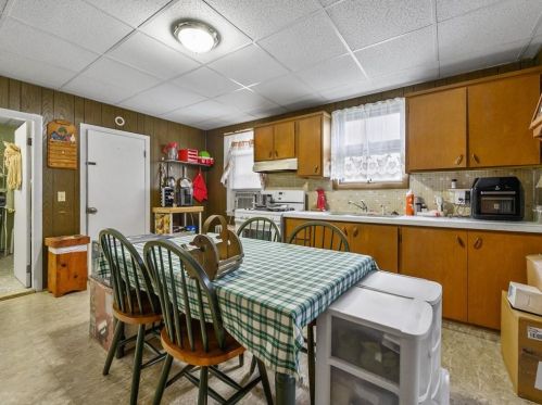 45 Byron St, Providence RI 02911-1927 exterior