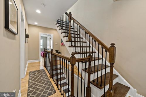 912 American St, Philadelphia PA 19140-5726 exterior