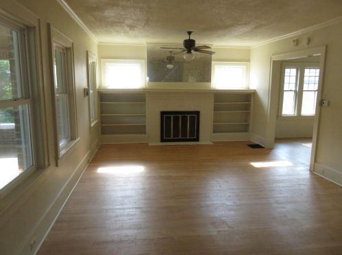 1409 Bates St, Grand Rapids, MI 49506-2878