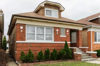 5719 Henderson St, Chicago, IL 60634-4331