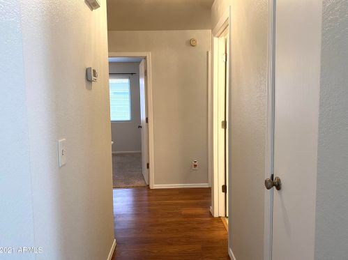 17420 2nd Ave, Phoenix AZ  85023-6573 exterior