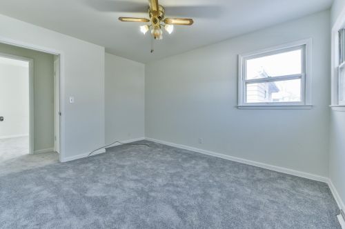 5242 82 Ct, Milwaukee WI 53218-2503 exterior