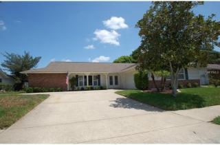 8401 Reynolds Dr, Port Richey, FL 34667-6922