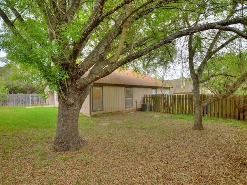 409 Fantail Loop, Austin TX 78734-4867 exterior