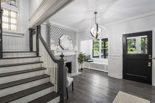 5532 Forbes Ave, Pittsburgh PA  15217-1126 exterior