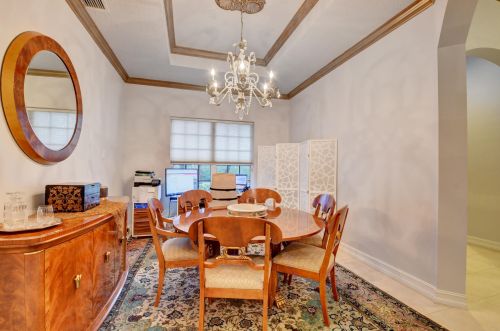 5254 Landon Cir, Boynton Beach FL 33437-1668 exterior