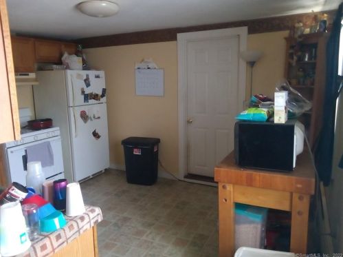 80 Furnace St, Killingly CT exterior