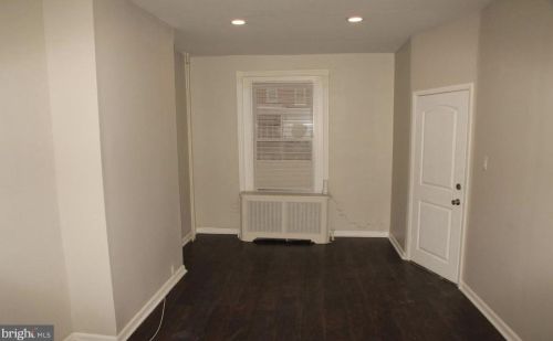 948 66th St, Philadelphia, PA 19151-3101