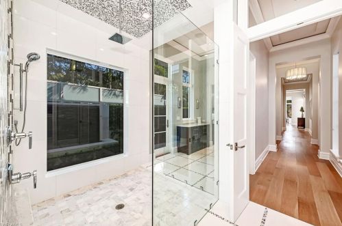 16951 Verona Ln, Naples FL 34110 exterior