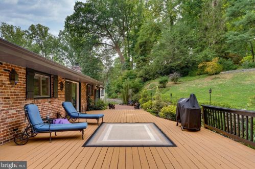 12 Bryn Mawr Pl, Media PA 19063-5335 exterior