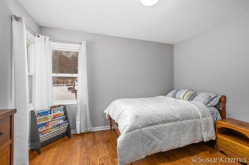 3145 10 St, Grand Rapids MI 49504-3978 exterior