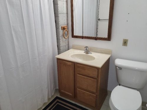 8237 New Jersey Ave, Milwaukee WI 53220-1641 exterior