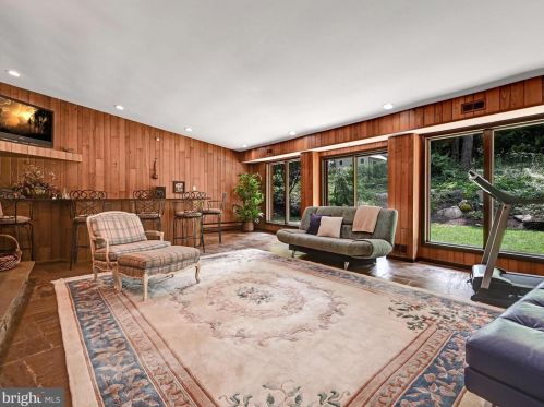 1716 Old Welsh Rd, Huntingdon Valley PA  19006-5838 exterior