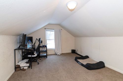 2335 Amherst Ave, Kalamazoo MI  49008-3937 exterior