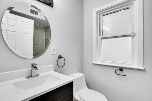 1652 Leclaire Ave, Chicago IL 60638-2145 exterior