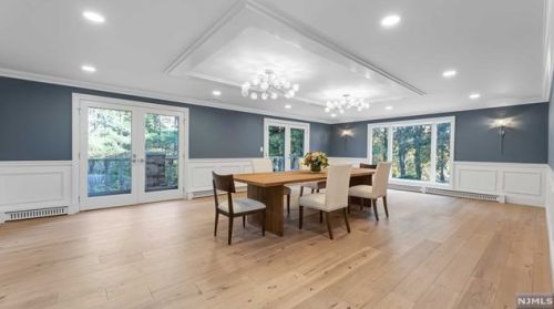 2 Toboggan Rdg Rd, Upper Saddle River NJ 07458-2521 exterior