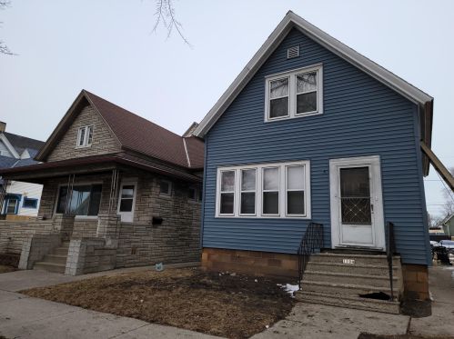 1104 Layton Blvd, Milwaukee, WI 53215-1635