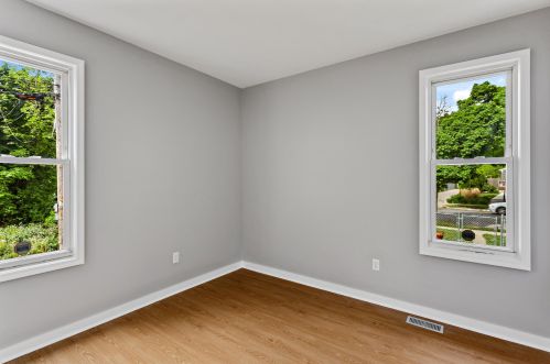 5451 Cherry St, Milwaukee WI  53208-2106 exterior