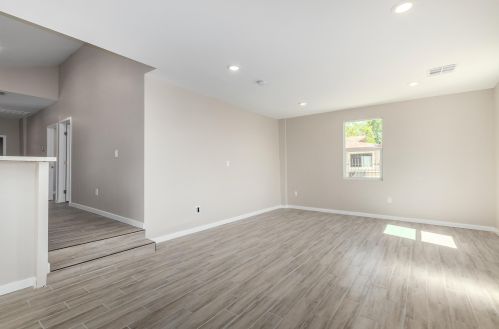 5006 35th Dr, Phoenix AZ  85041-2622 exterior