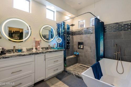 6823 39 Pl, Phoenix AZ 85008-2237 exterior